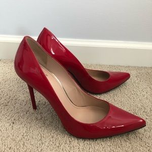 Stuart Weitzman 4” Pointed Toe Patent Leather Heels, Size 8